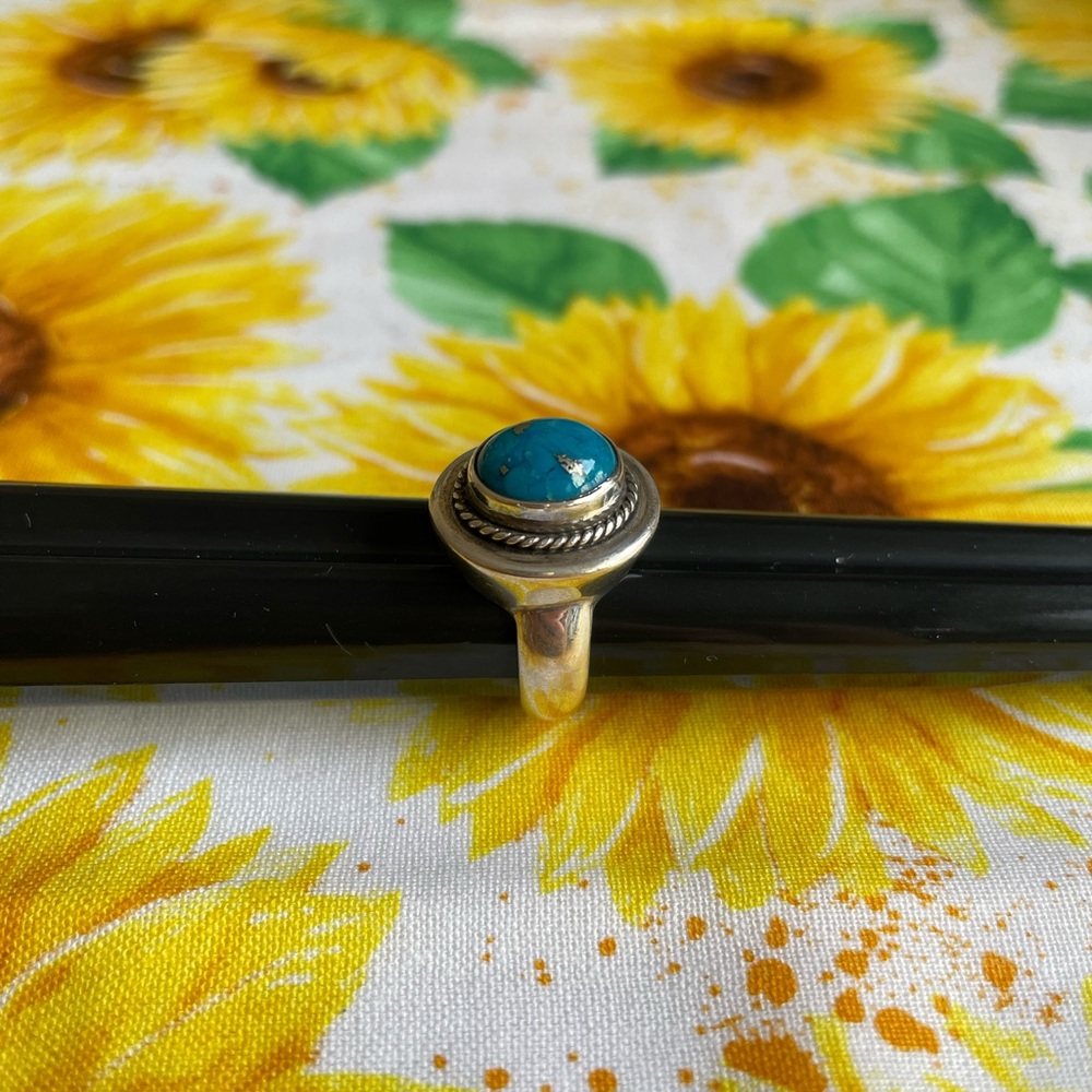 Blue gemstone ring
